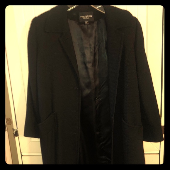 Halston Jackets & Blazers - Halston Women’s Coat size 14